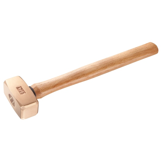 Facom 1262H_500SR hammer with wooden handle and bronze head, side angle, on white background.