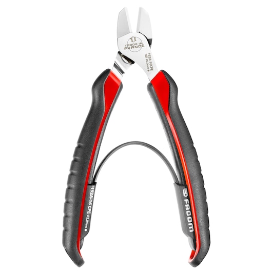 Facom 192A_18CPE diagonal cutting pliers with black and red ergonomic handles, front angle, white background.