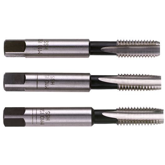 Facom 227_10X150T3 tap set, three-piece high-speed steel threading tools, side view on white background.