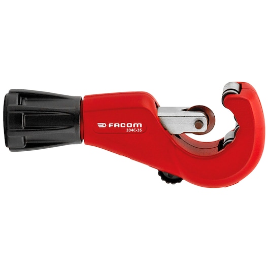 Facom 334C_35 pipe cutter with red and black handle, side view, photography product.