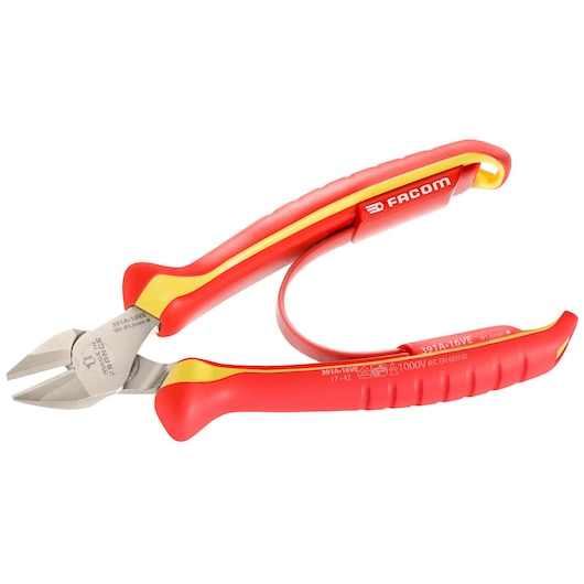Facom 391A_16VE insulated diagonal cutting pliers with red and yellow handles, side view on white background.