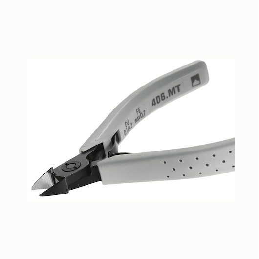 Facom 406_MT precision wire cutter with grey handles, side view, on white background.