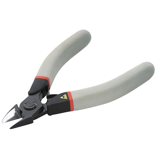 Facom diagonal cutting pliers with grey handles, photography on white background, 416_12E