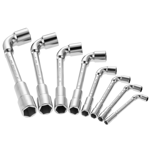 Facom 76_JN8 chrome set of angled socket wrenches, photo from front on white background.