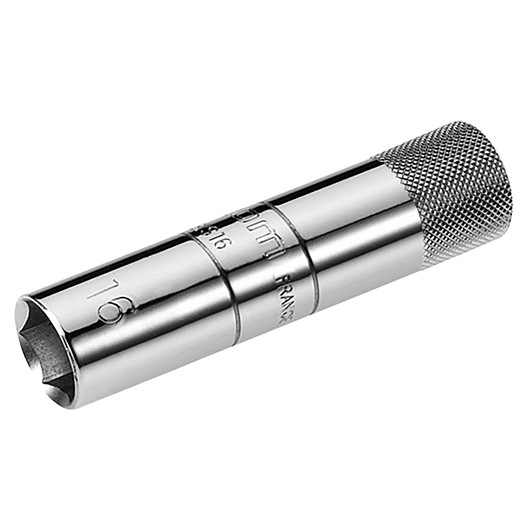 Facom BS18A1 chrome socket with knurled grip, angled view, tool for tightening and loosening bolts.