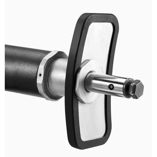 Facom DF.17A metal tool shaft with rectangular black and silver attachment, close-up on white background.