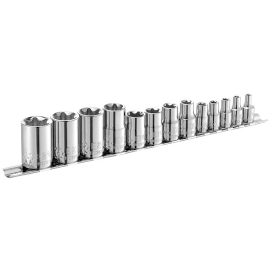 Facom E034801 chrome socket set photography, front angle, 14-piece set on metal rail.