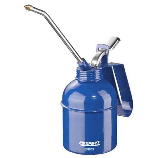 Facom E090701 blue metal oil can with angled spout and handle, front angle photo.