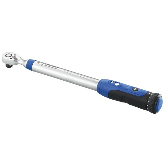 Facom E100107 torque wrench with blue and black handle, side view, silver shaft, photography on white background.