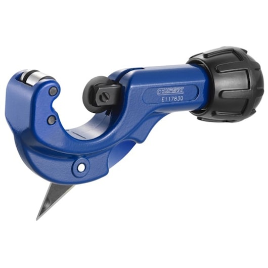 Facom E117830 blue pipe cutter with ergonomic black knob, side view on white background.