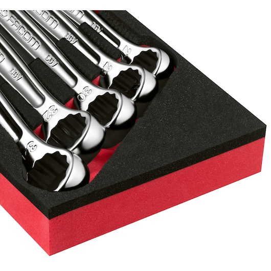Photo of Facom MODM_440-2 ratcheting wrenches set in black and red foam tray, top-down angle.