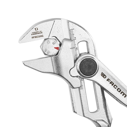 Facom adjustable wrench with measurement scale, silver finish, close-up on jaw, white background, PWF250G.