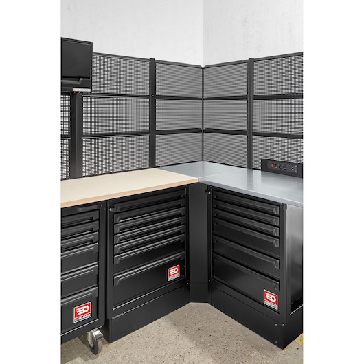 Facom RWS2-CSGBS black modular tool cabinets with worktops in a corner setup, photography on white background.